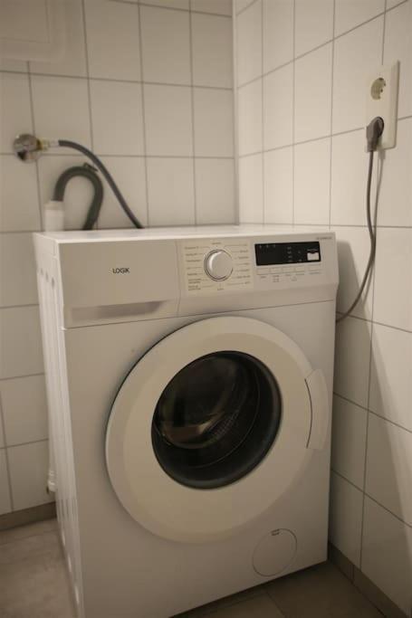 Sentral Leilighet Med 3 Soverom Harstad Eksteriør billede